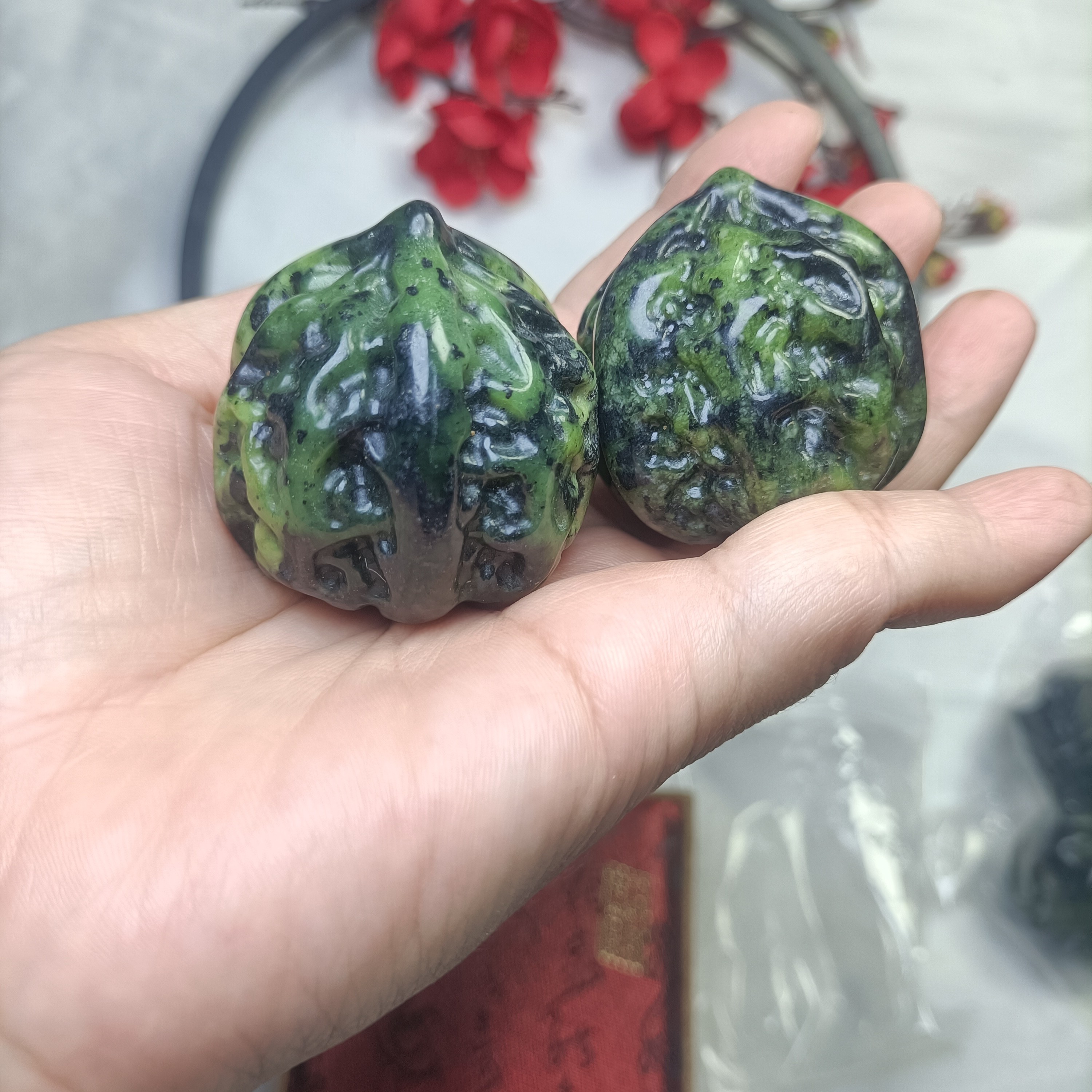 天然活磁西藏药王石锻炼手握玉石核桃养生保健手把件拍一发一