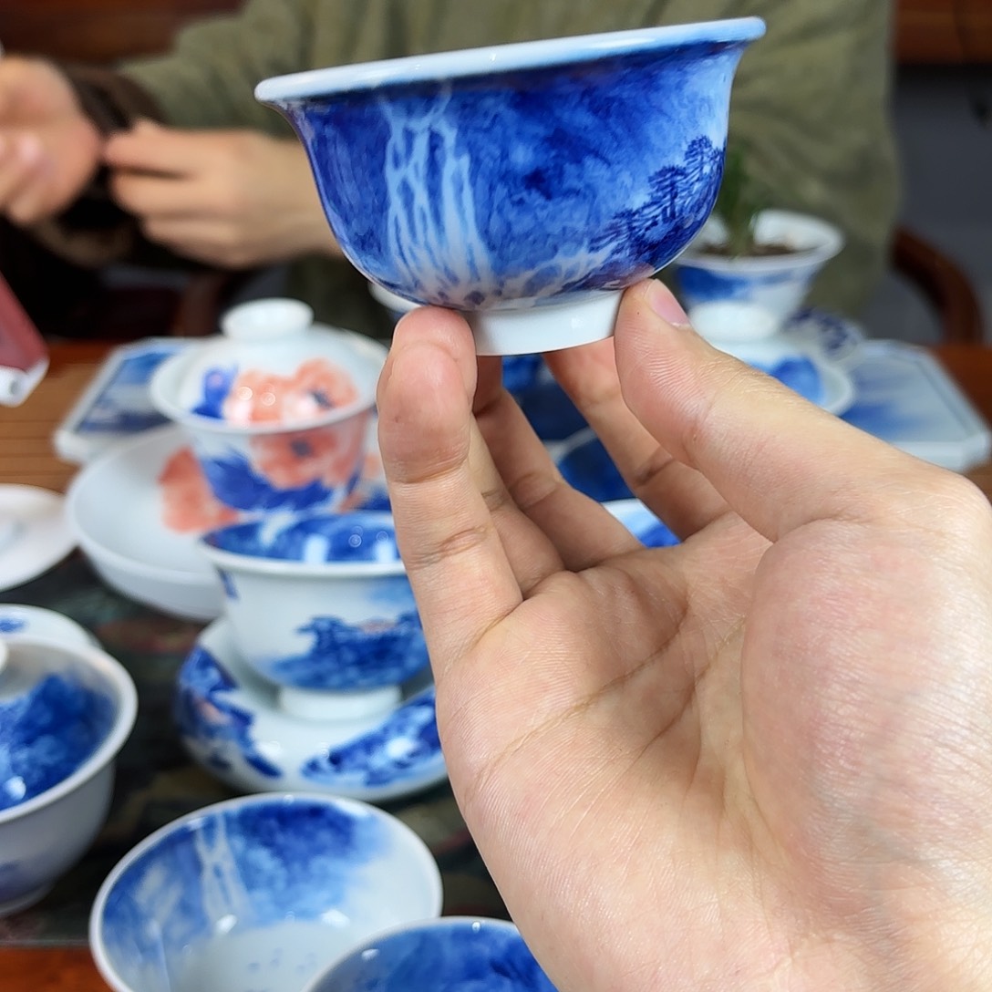 亚****心王庆龙老师手绘陶瓷