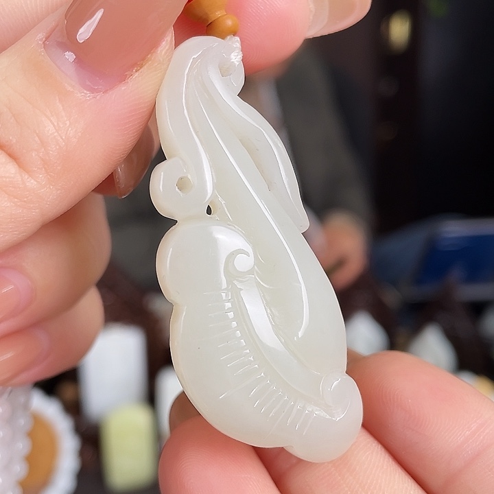 和田玉未镶嵌颈饰定制发货