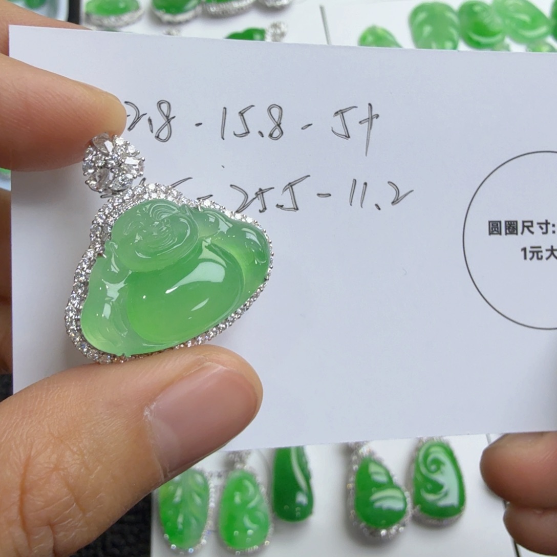 颈饰未镶嵌翡翠佛公