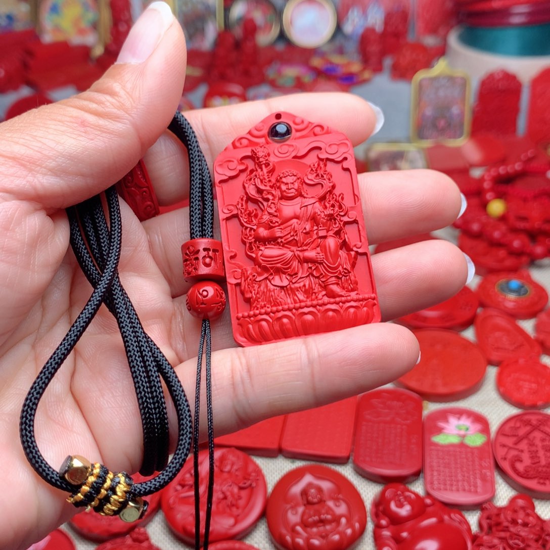 天然辰砂工艺品朱砂吊坠