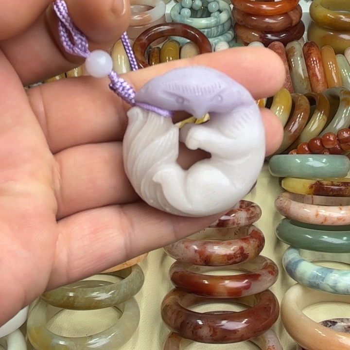 石英质玉手牌未镶嵌