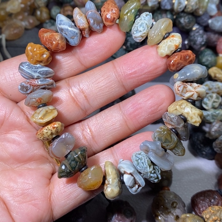 未镶嵌玛瑙/玉髓珠宝奇石蓝**卫