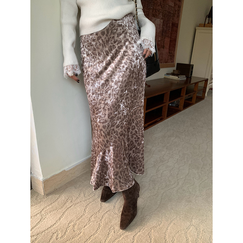 十三行秋冬废土风显瘦长款垂感豹纹包臀半身裙F2169