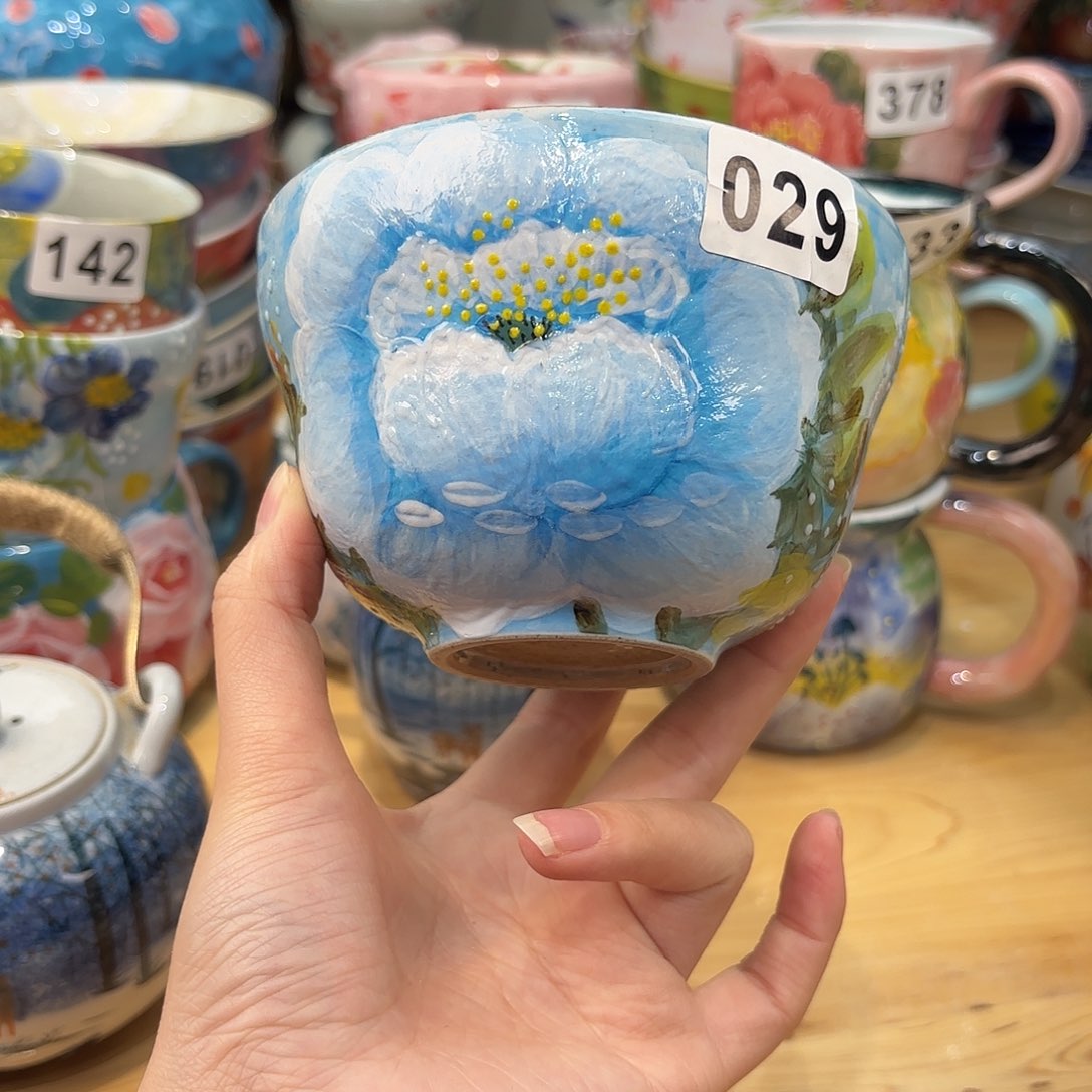 瓷片兔兔好可爱呀