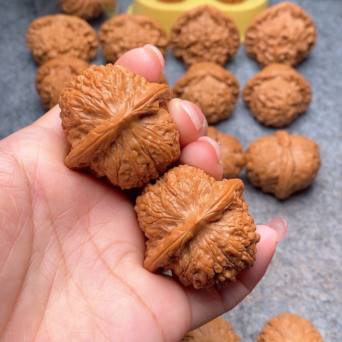 文玩核桃把件精品天花板血麒麟41.8全品