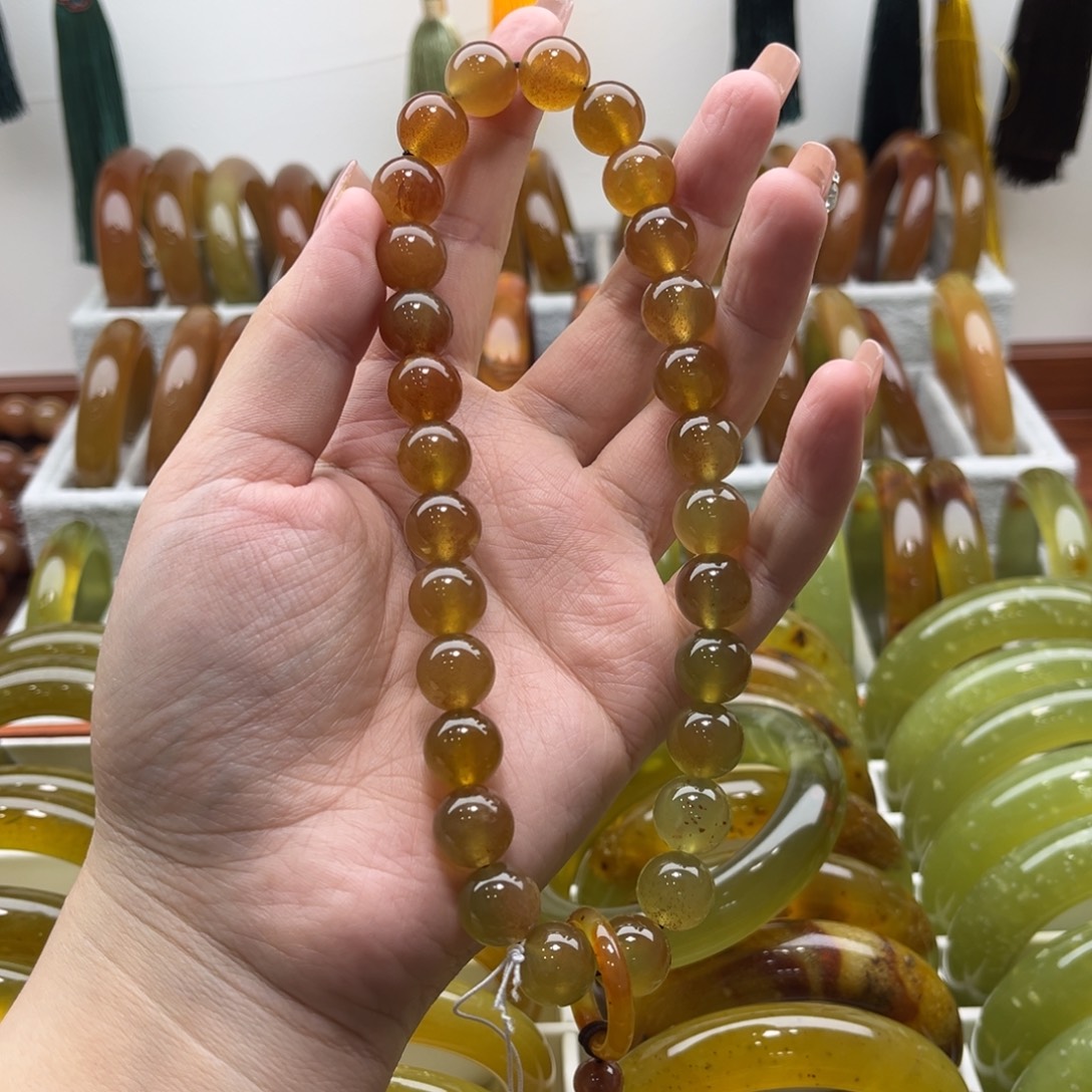 蛇纹石玉未镶嵌手链