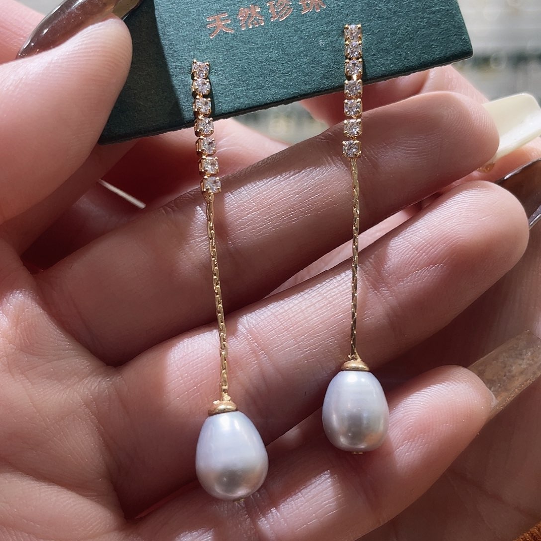 淡水珍珠银S925镶嵌耳饰