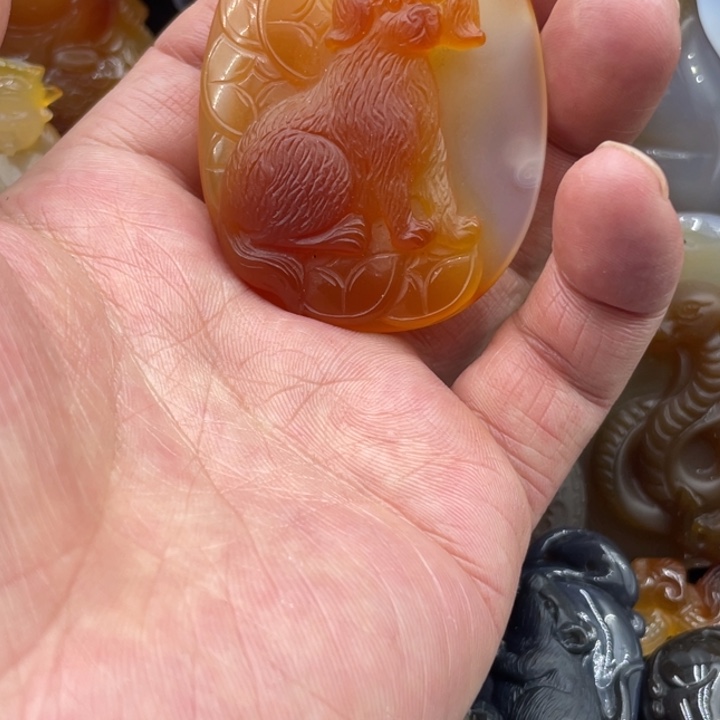 玛瑙/玉髓合金颈饰