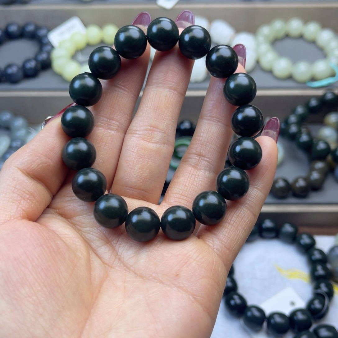 和田玉手链未镶嵌