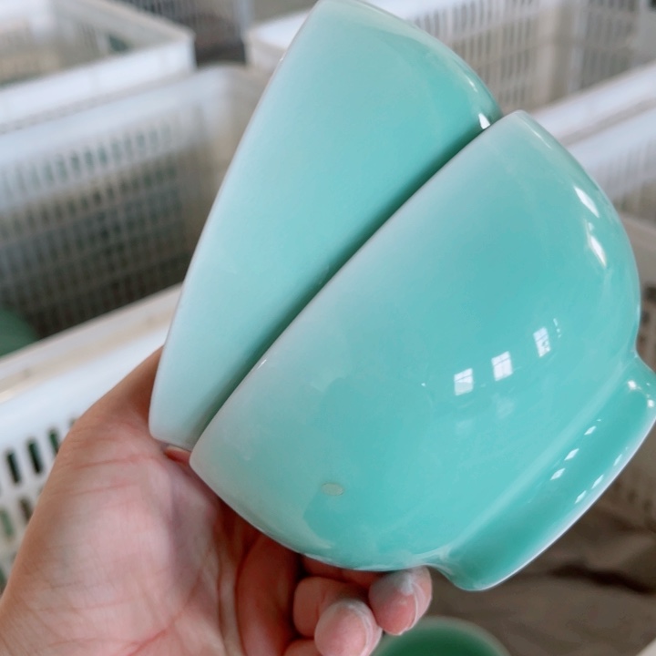 青瓷恍恍惚惚恍恍惚惚家哈哈哈