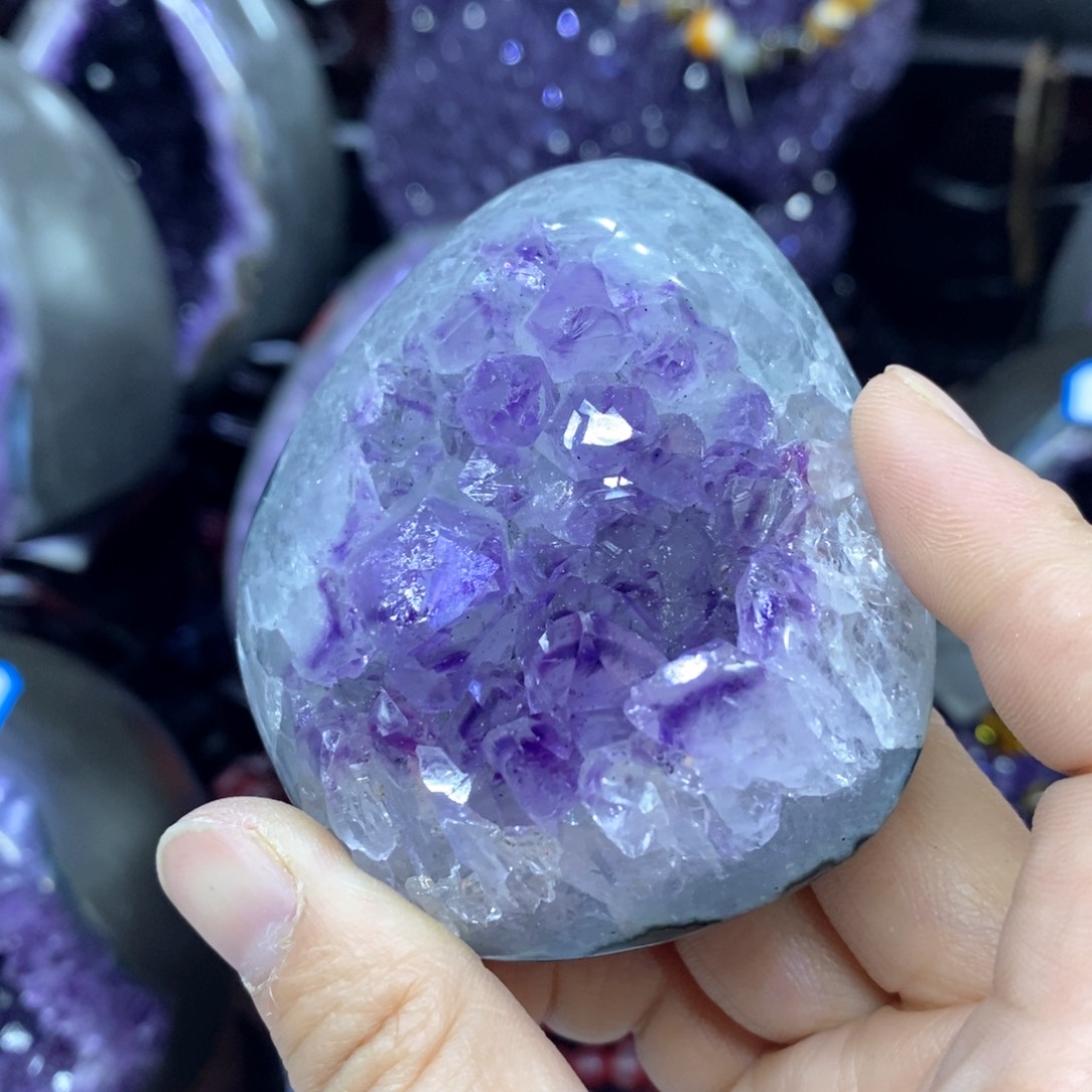 紫晶摆件未镶嵌莹