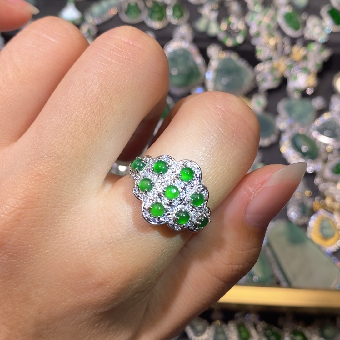 翡翠未镶嵌颈饰天然