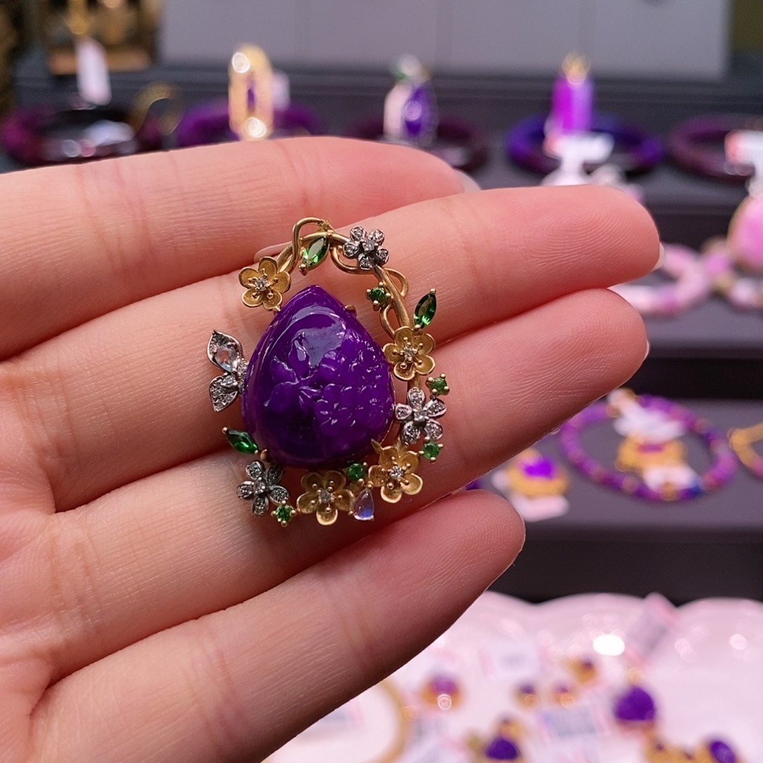 苏纪石（舒俱来）18K金镶嵌吊坠(不含链)