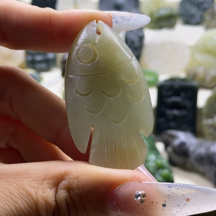 和田玉颈饰未镶嵌