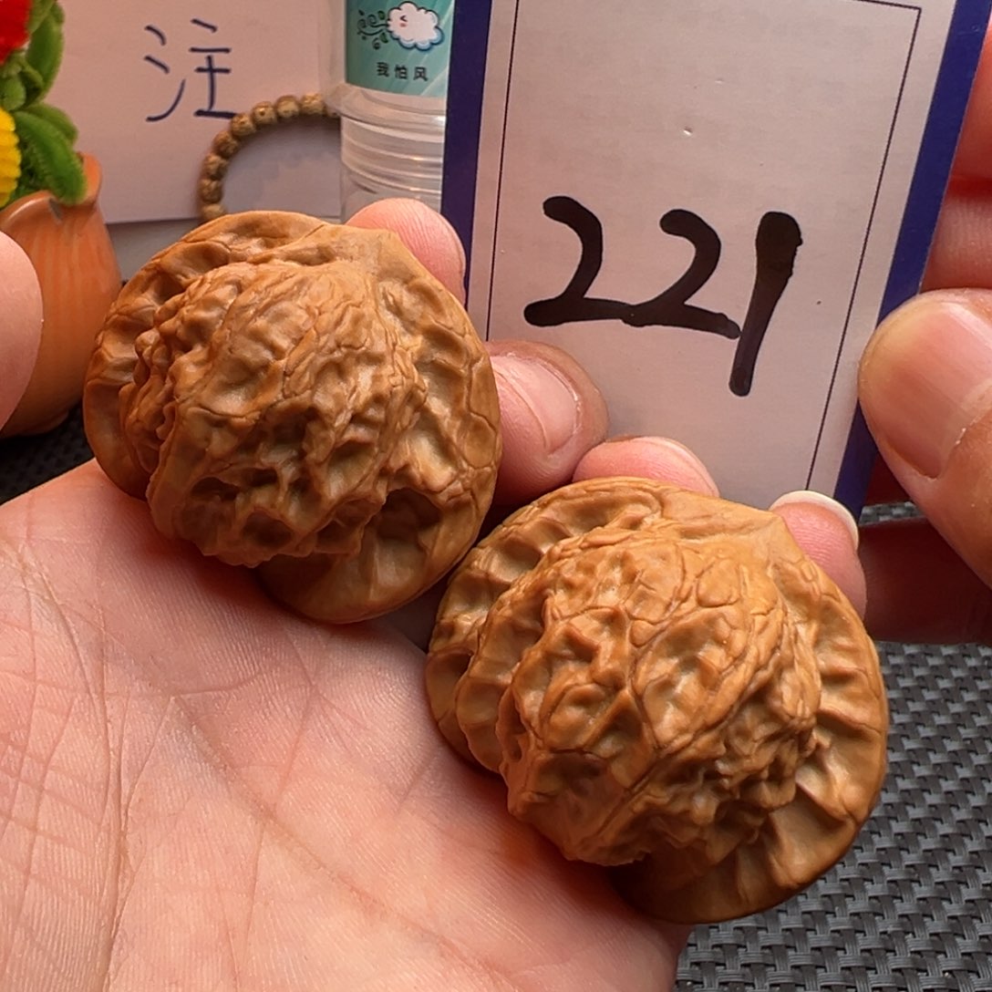 文玩核桃把件全品大耳朵图图43尺寸221号