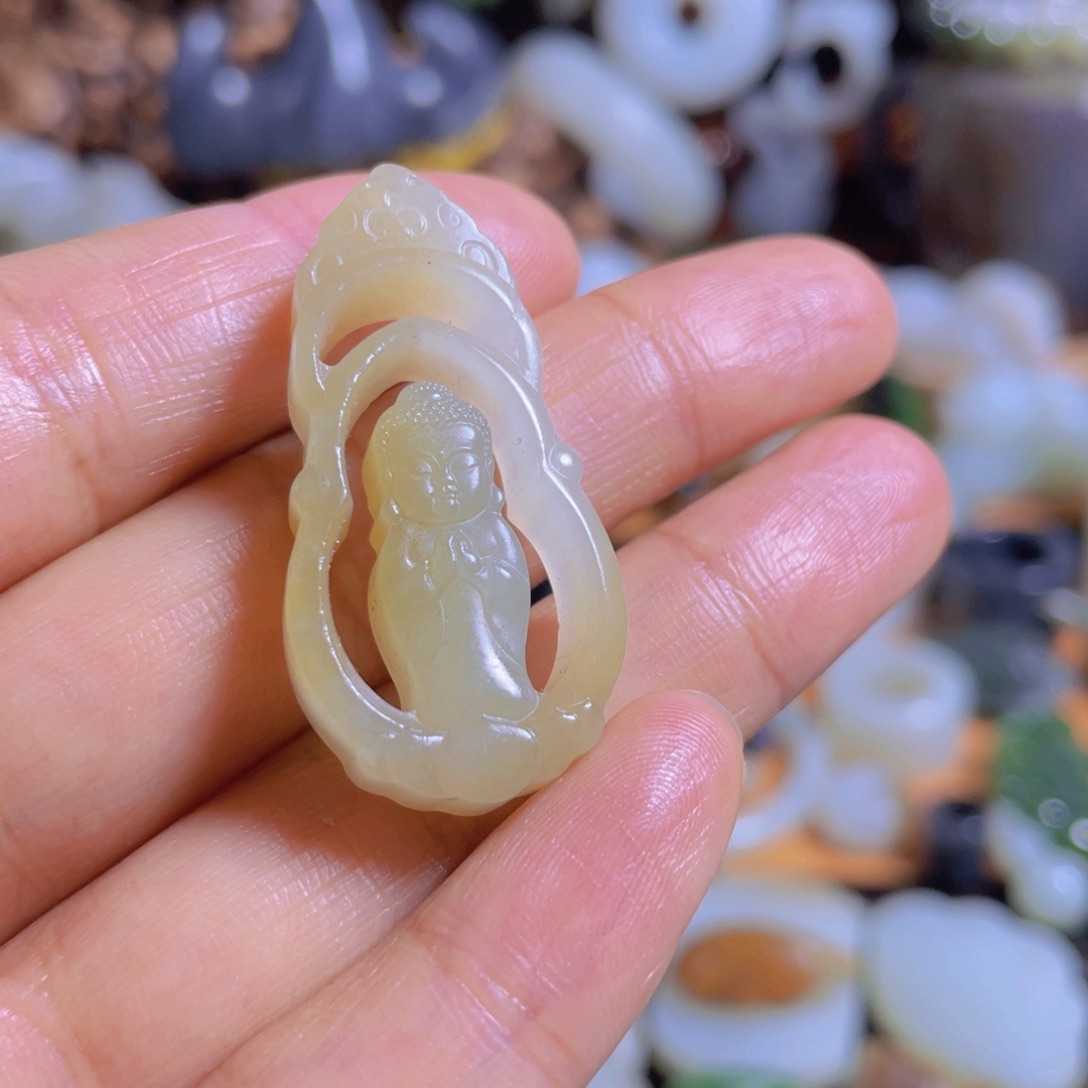 和田玉挂件未镶嵌张*