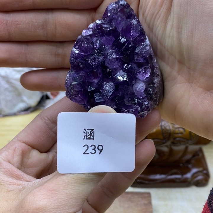 水晶大型摆件（非配饰）未镶嵌