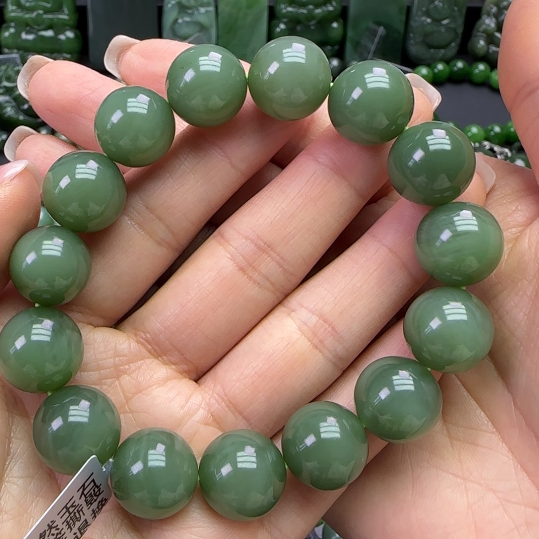 和田玉未镶嵌珠宝奇石