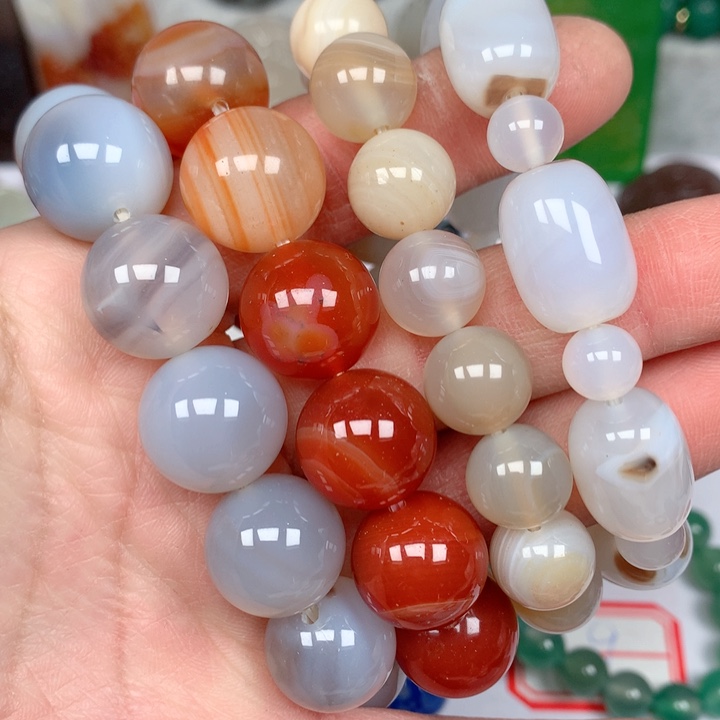 玛瑙/玉髓颈饰未镶嵌缘***庆