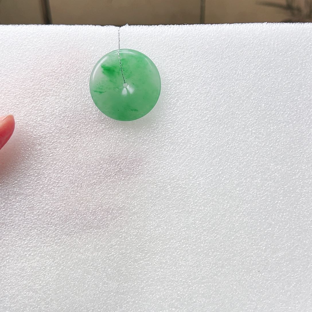 石英质玉颈饰未镶嵌