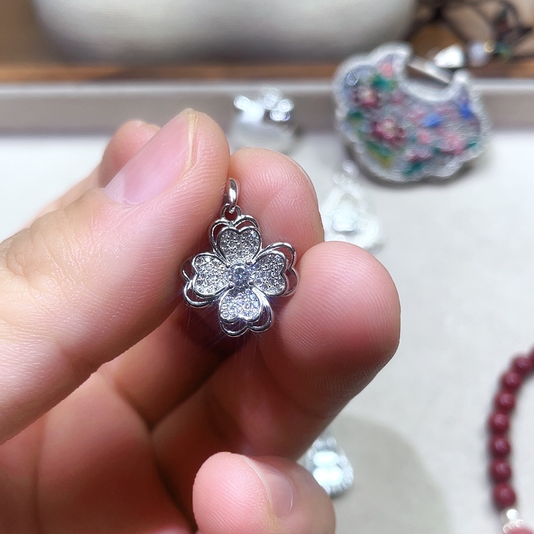 吊坠925银锆石满钻