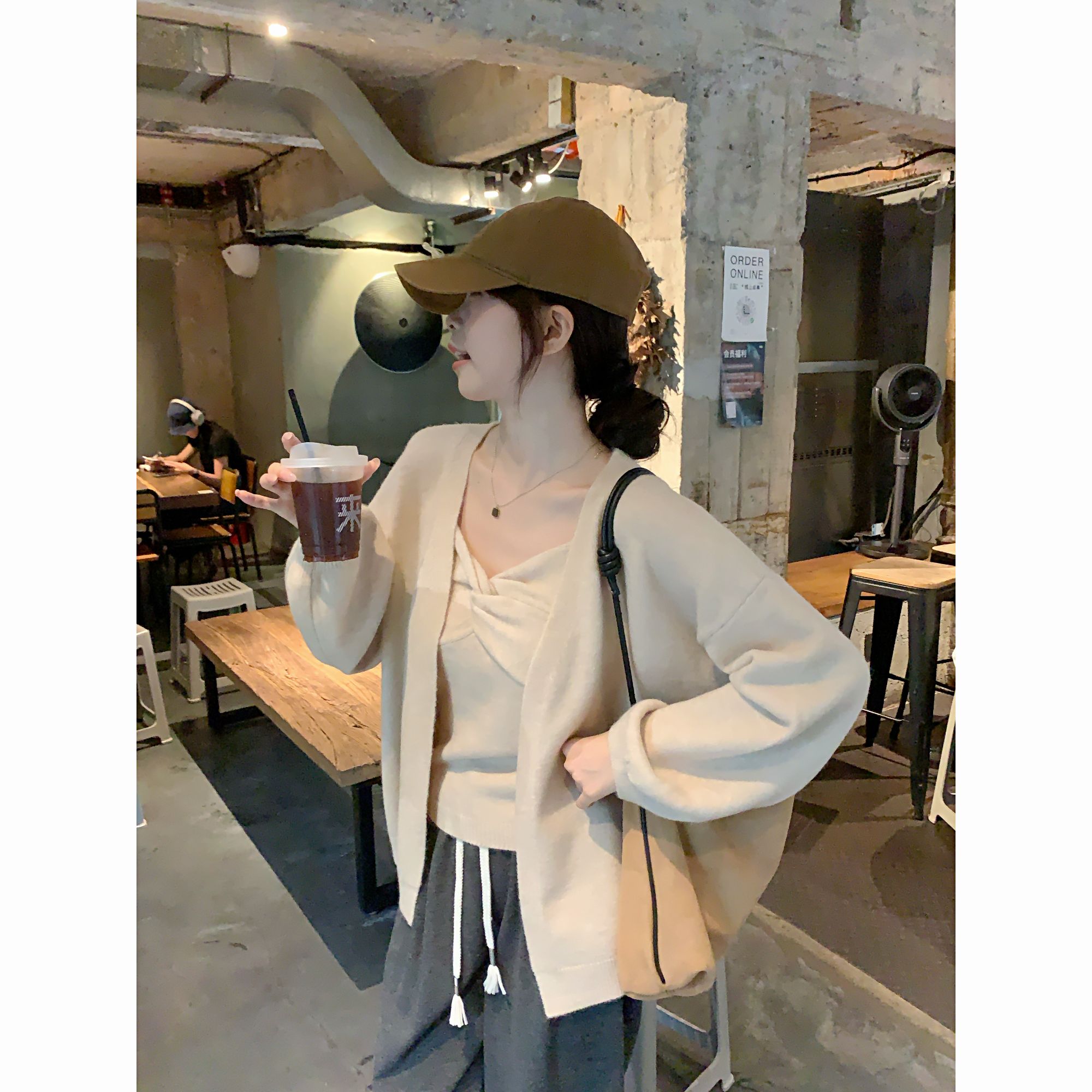 【C·Cai】韩系不规则扭结背心吊带➕毛衣外套39420#复古慵懒气质显瘦