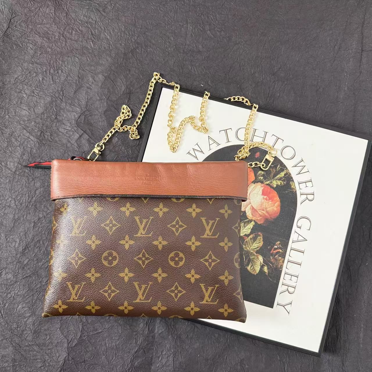 95新 LouisVuitton/路易威登 lv老花手拿包/单肩包/斜挎包