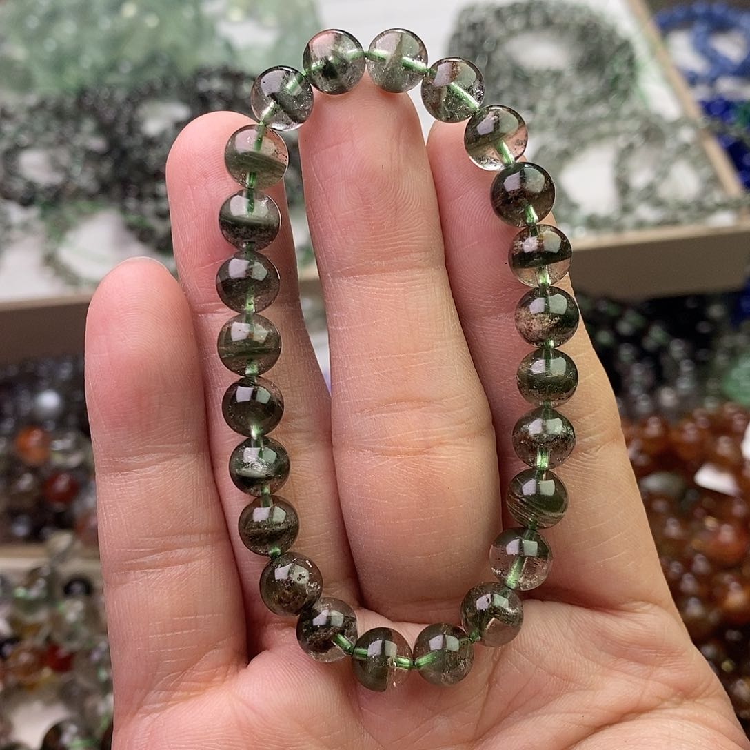 水晶手链未镶嵌小****?卡7