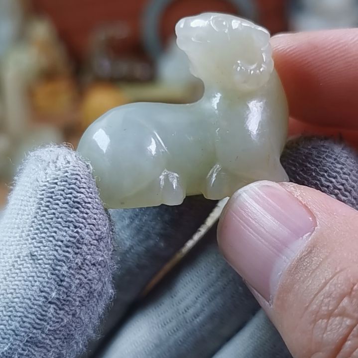 和田玉（糖玉）车挂未镶嵌