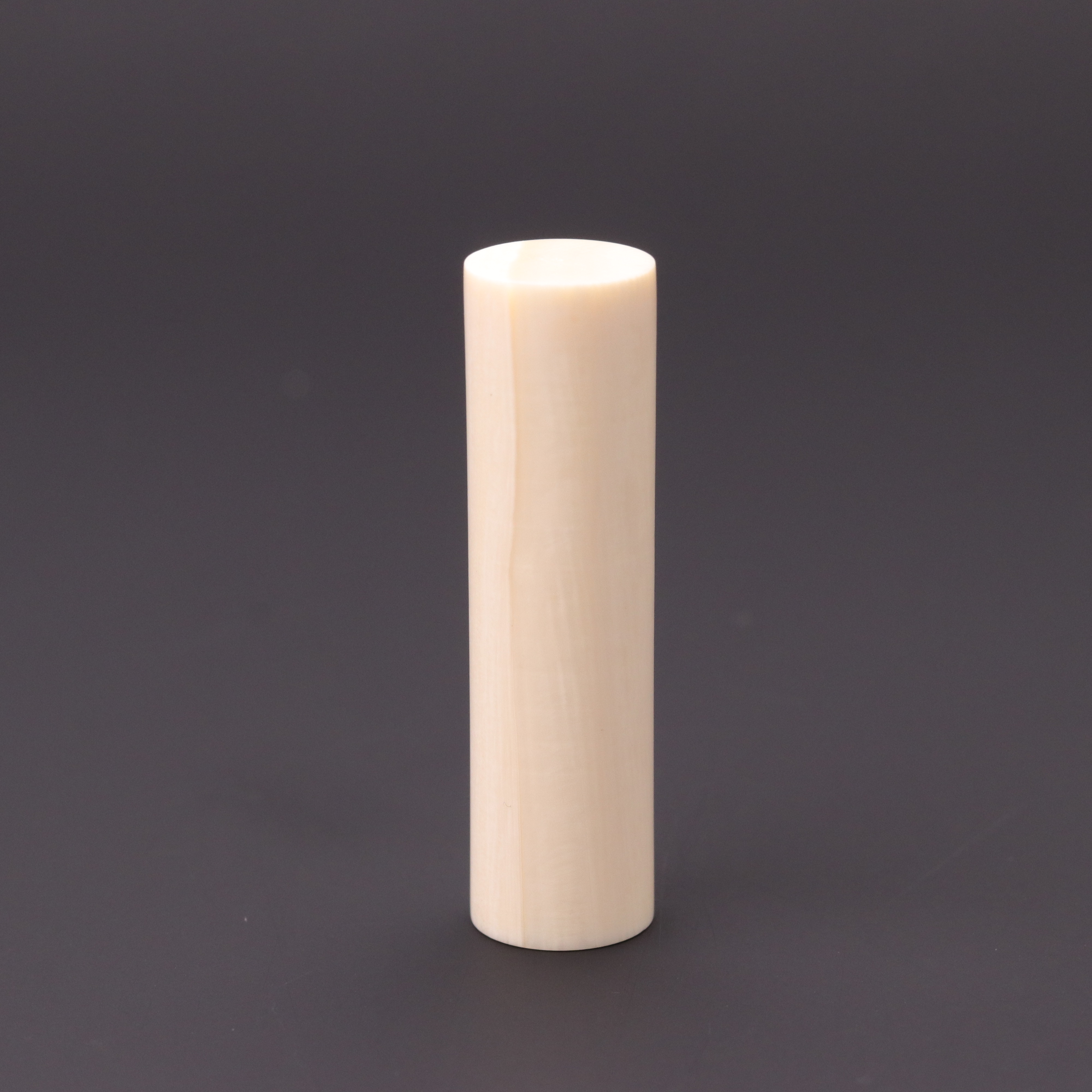 M0037-1猛犸牙圆柱手把件 28/g