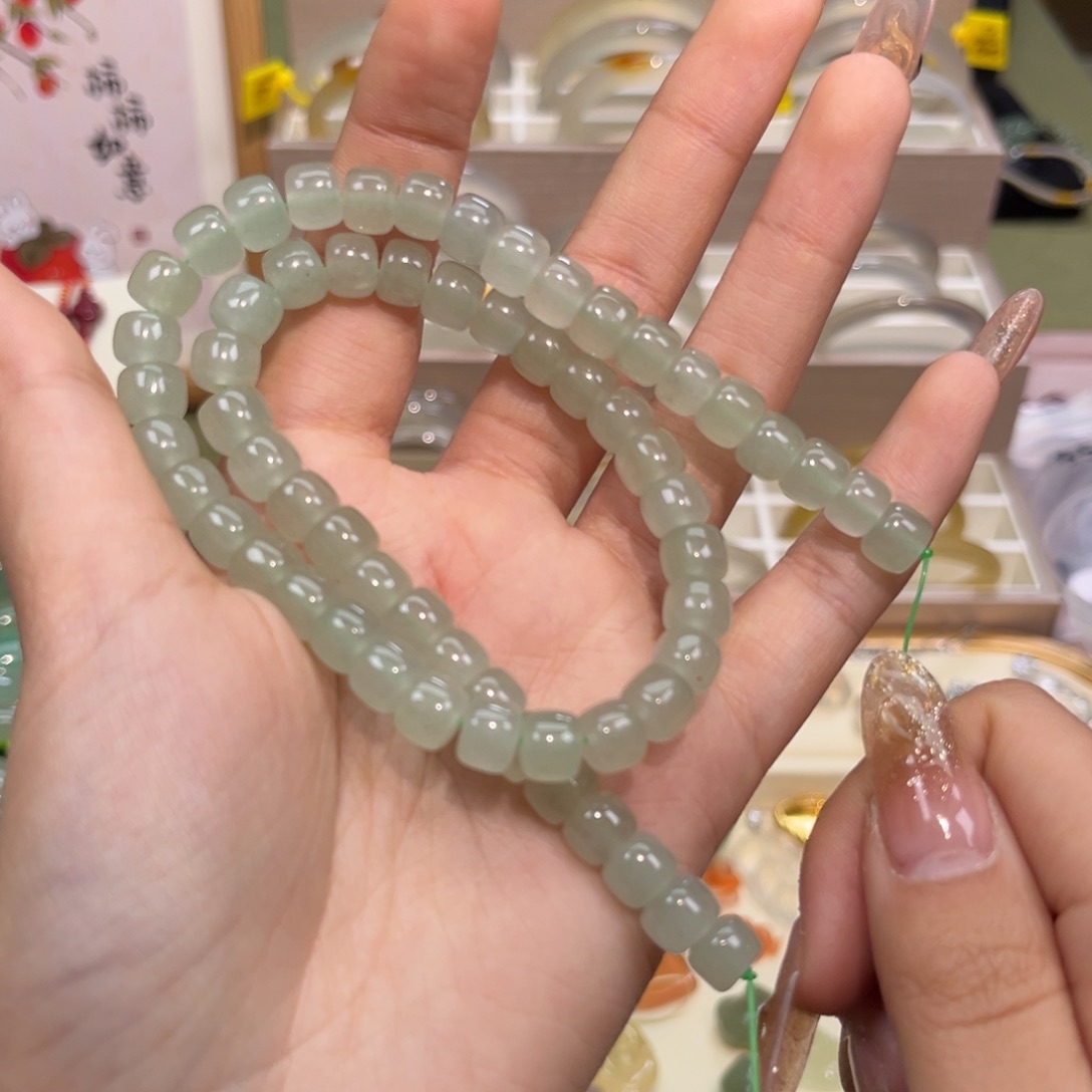 石英质玉手链未镶嵌