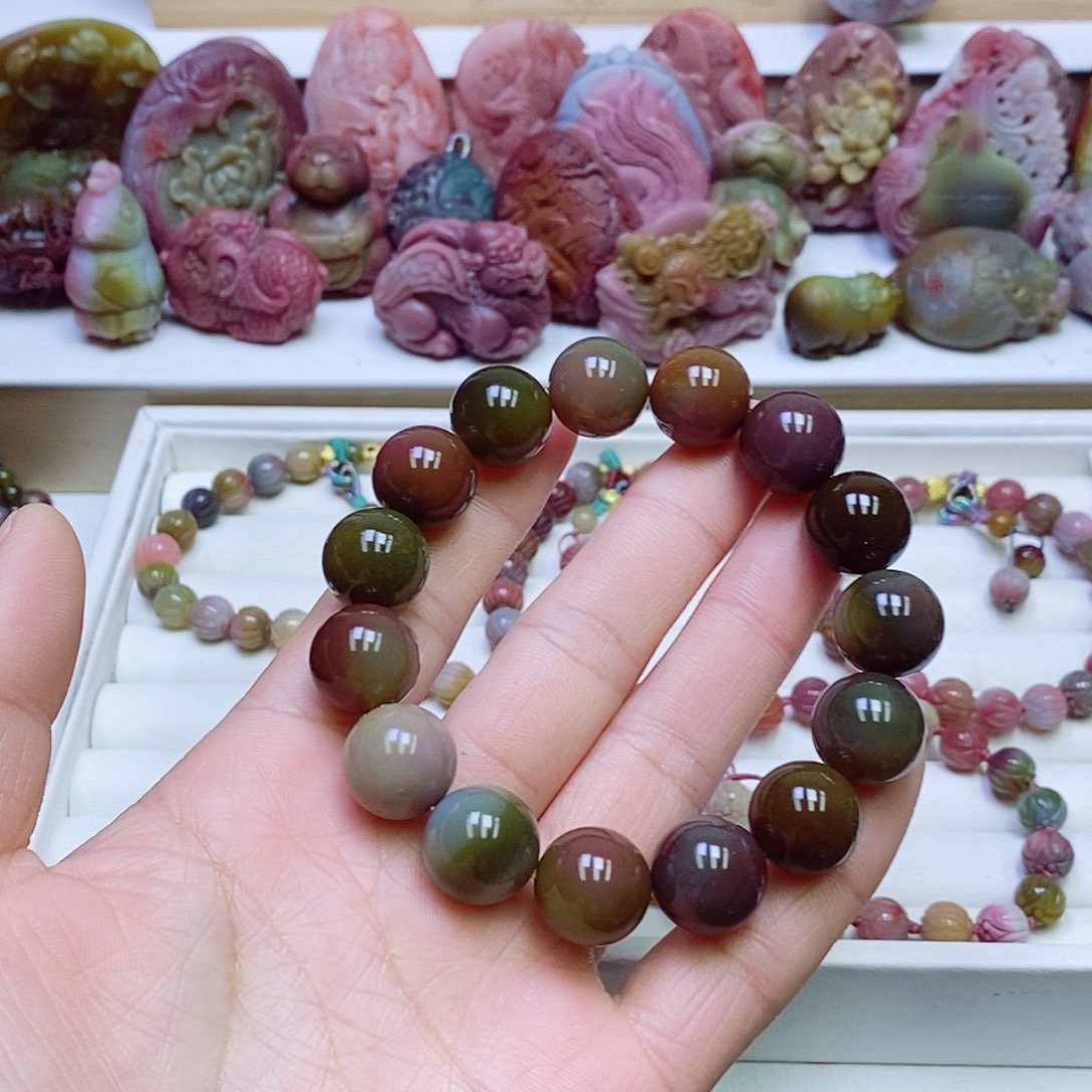 玛瑙/玉髓盐源玛瑙未镶嵌