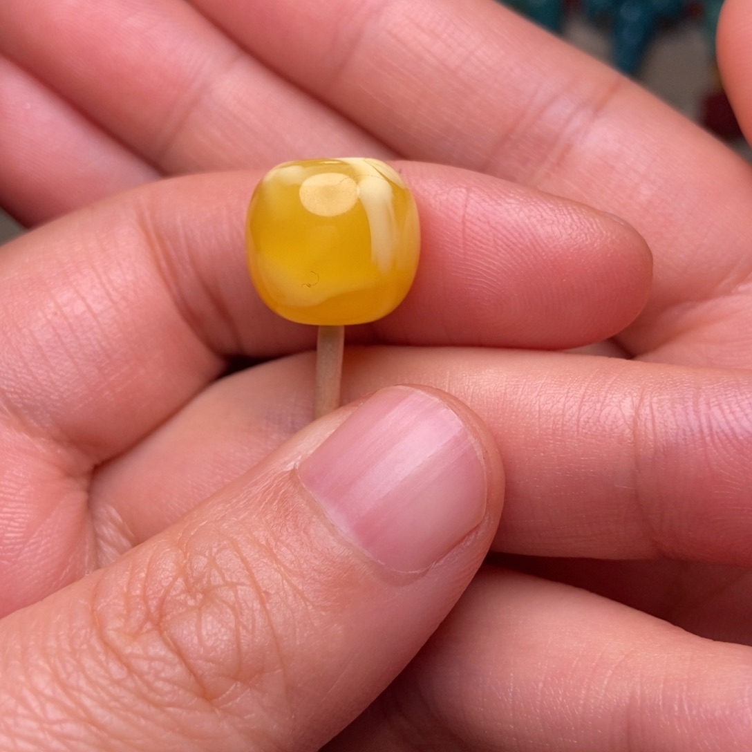 东***菜非金属卡14的老型珠一颗