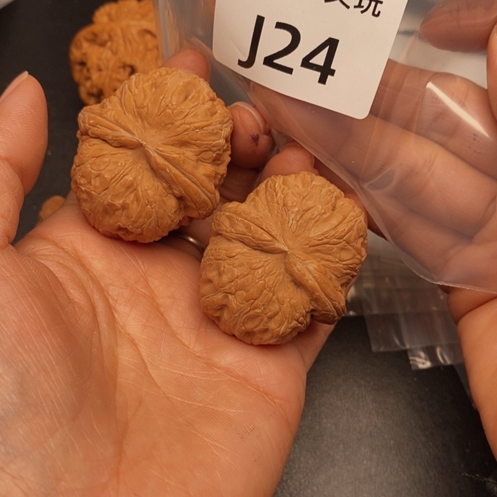 装***梦吊坠桃核J24号元宝