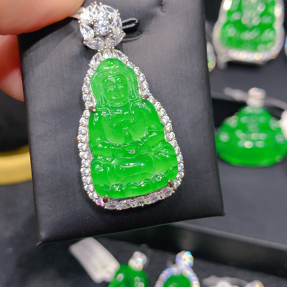 颈饰未镶嵌翡翠00001