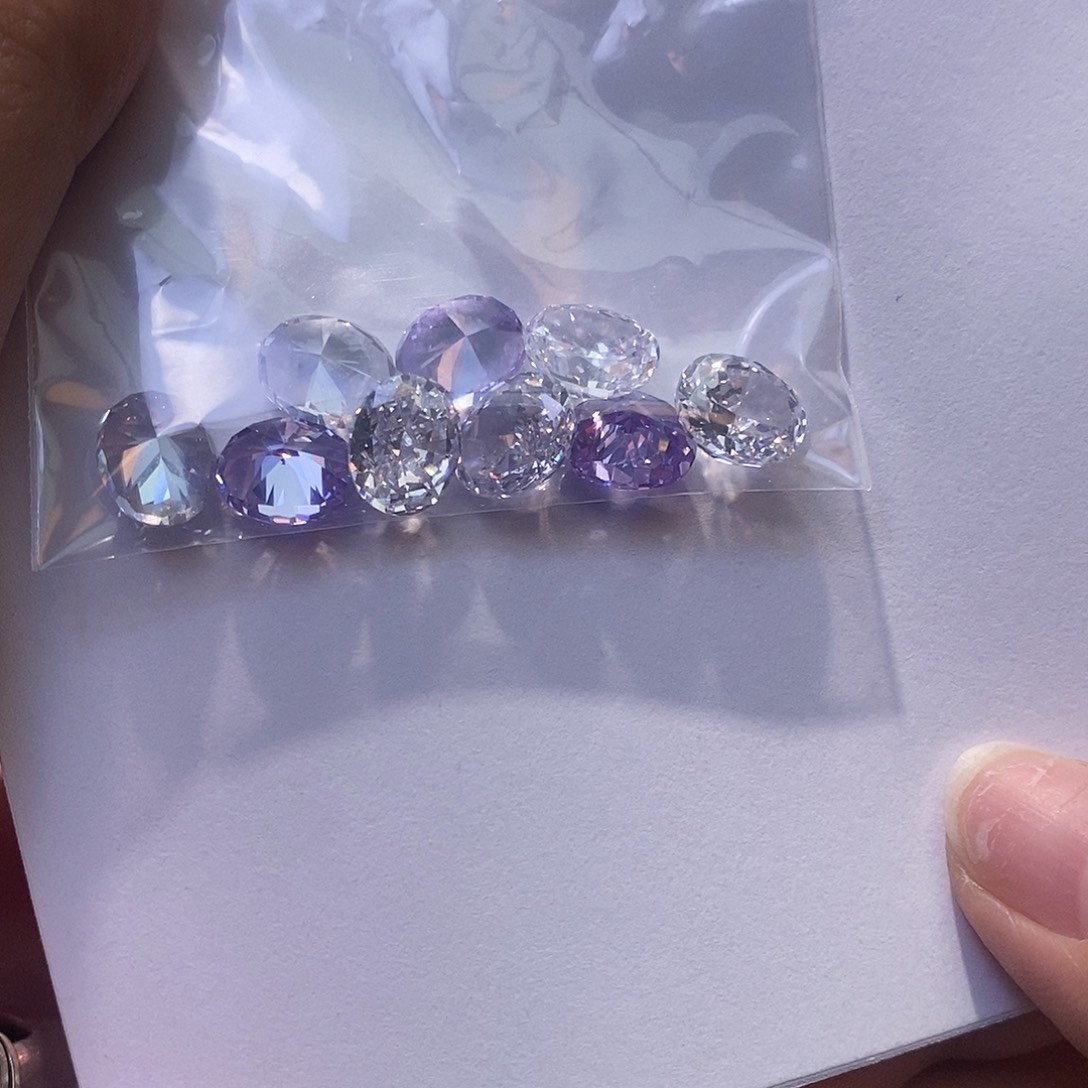 8*10 旦 9颗锆石（处理）