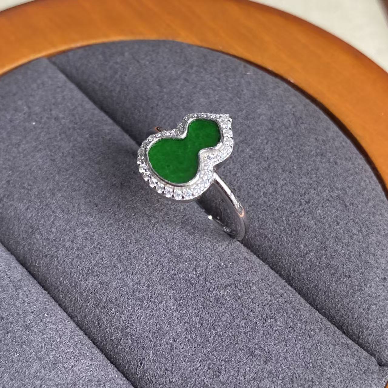 16699天然A货翡翠【戒指】多样性发一个