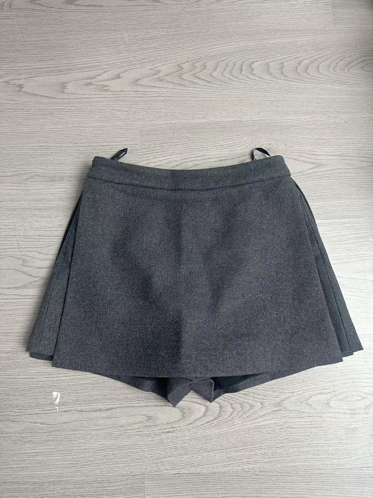 高腰短裙女款纯色女装包臀裙半身裙不起球常规网红