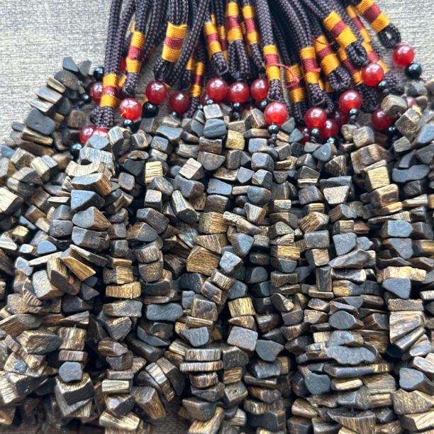 汽车挂件原材料多样选择