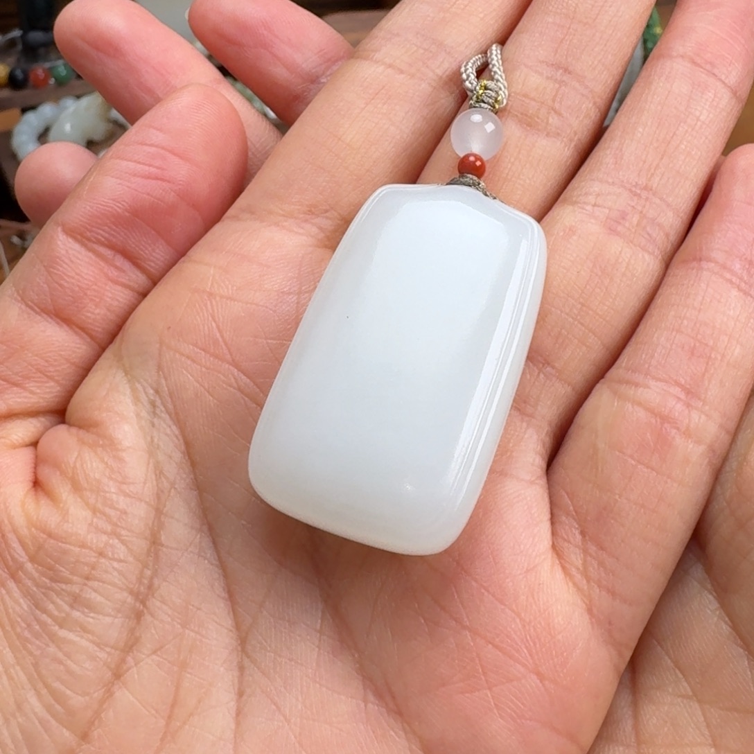 和田玉（糖玉）未镶嵌手链