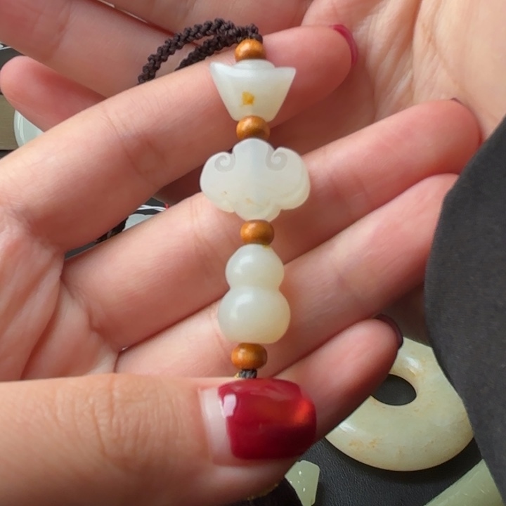 未镶嵌和田玉挂件惊**麻