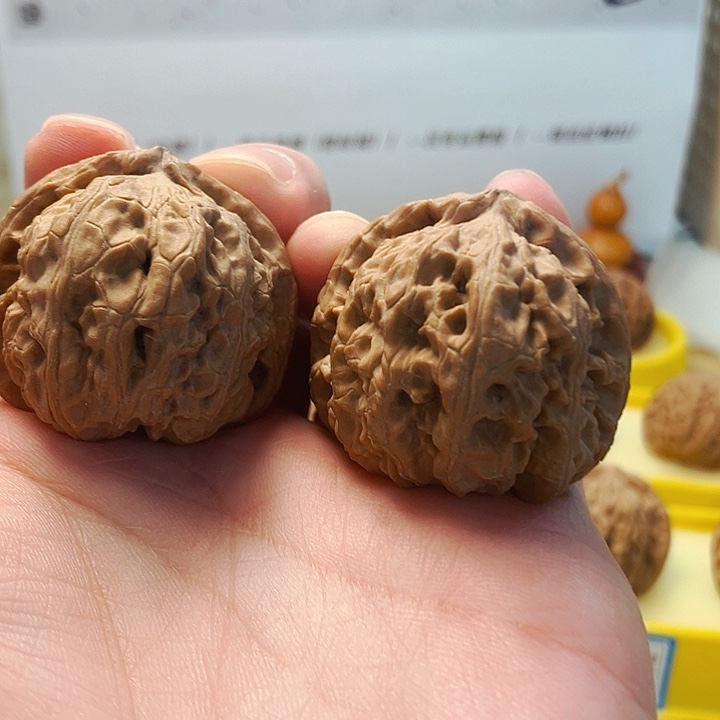 文玩核桃把件直播间专用 40 白狮子