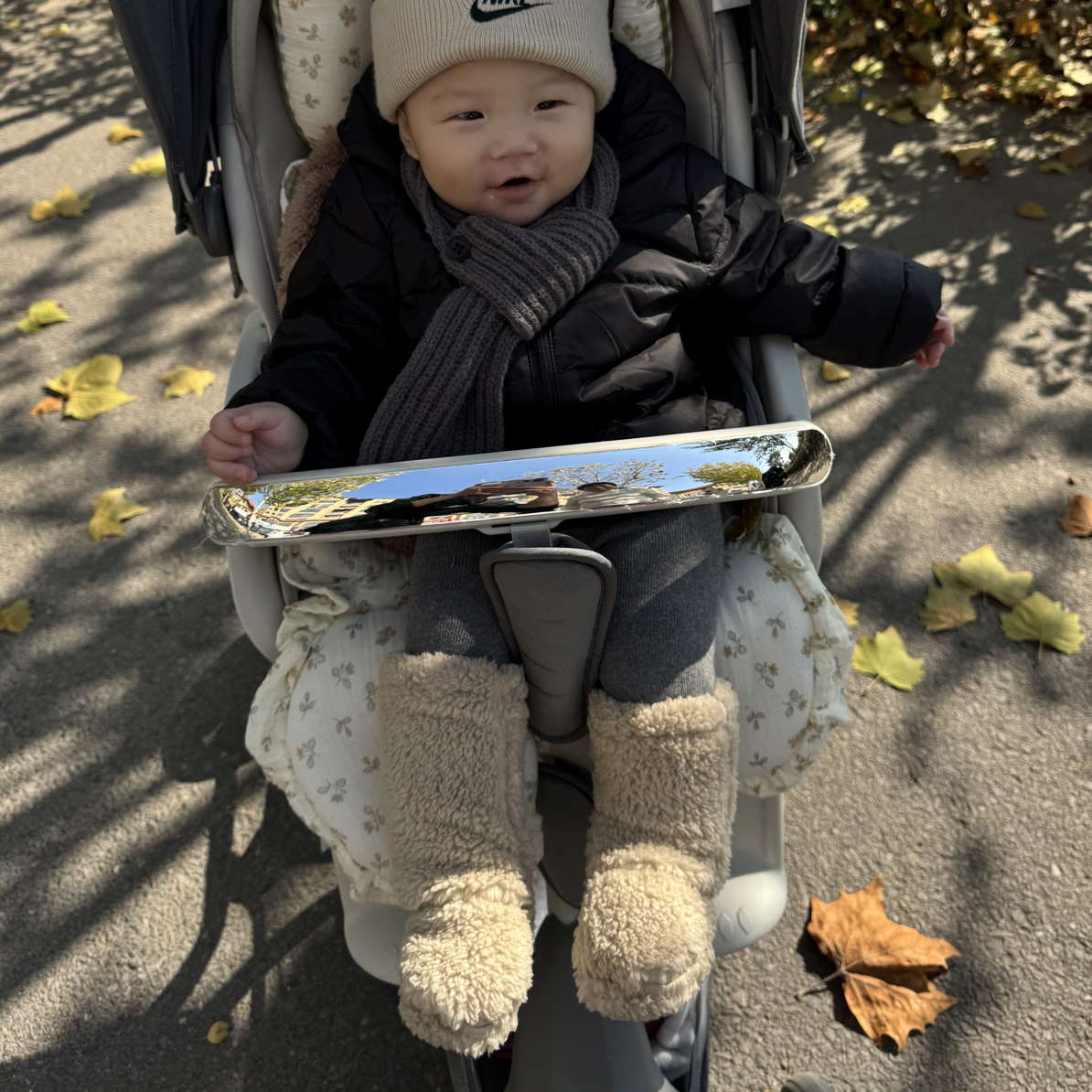 婴儿毛绒袜套男女宝宝冬袜靴