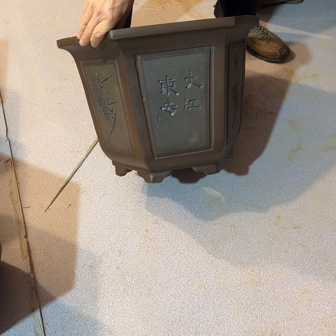 新款高六方灰色一个中号