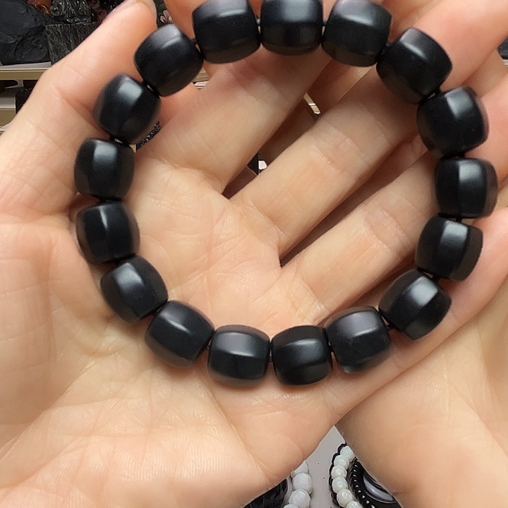 中***安和田玉（墨玉）未镶嵌手链卡13.5直切八愣羊脂