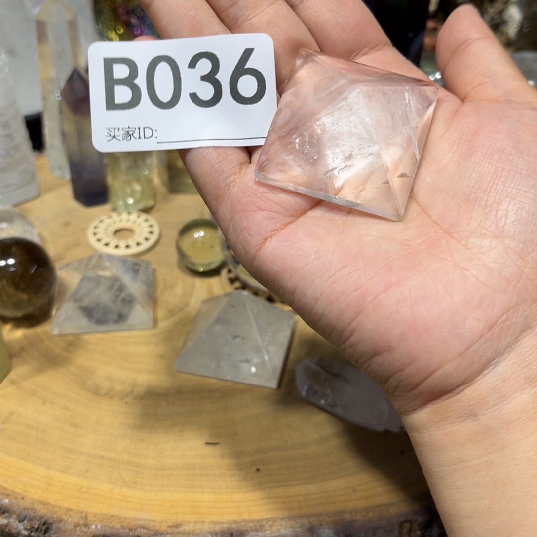 水晶珠宝半成品未镶嵌多样性发其一微瑕