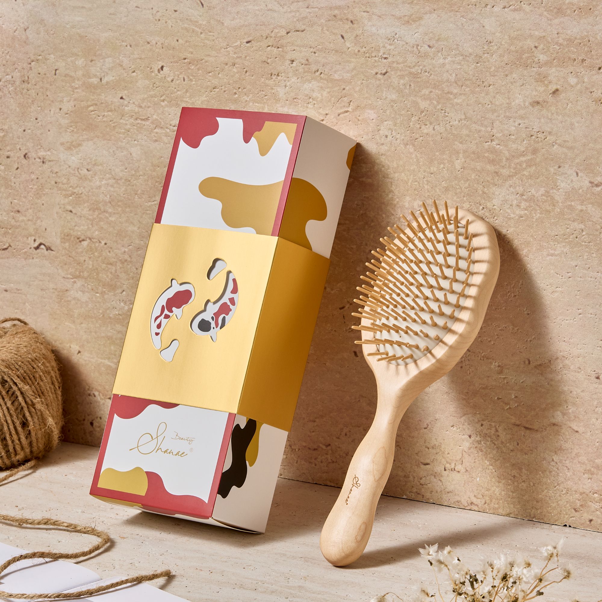 A锦鲤按摩梳加拿大枫木气囊梳按摩舒缓头皮滋养发根           