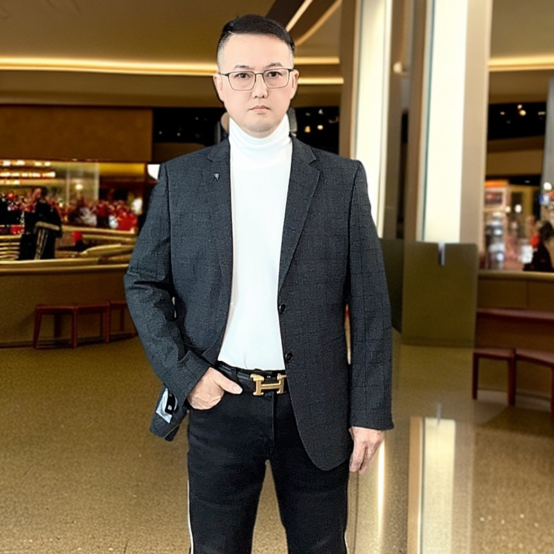 男士秋冬款暗格子休闲单件西装