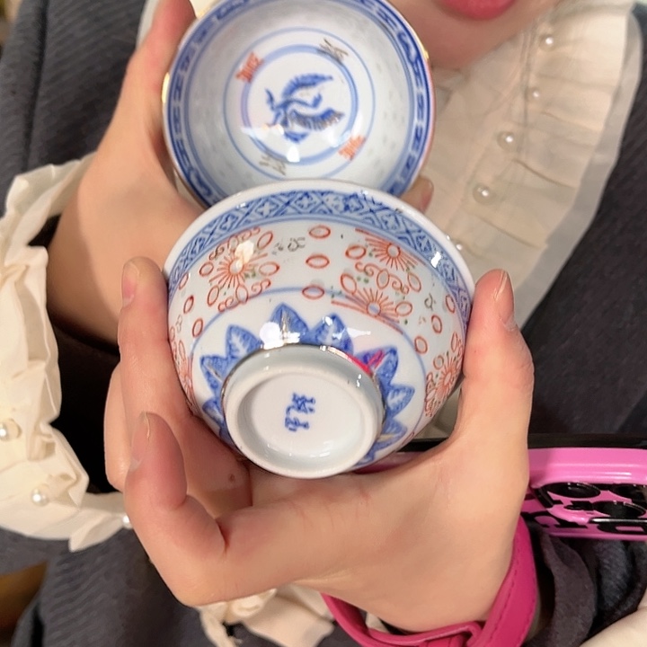 瓷片景德镇陶瓷茶碗。2个。